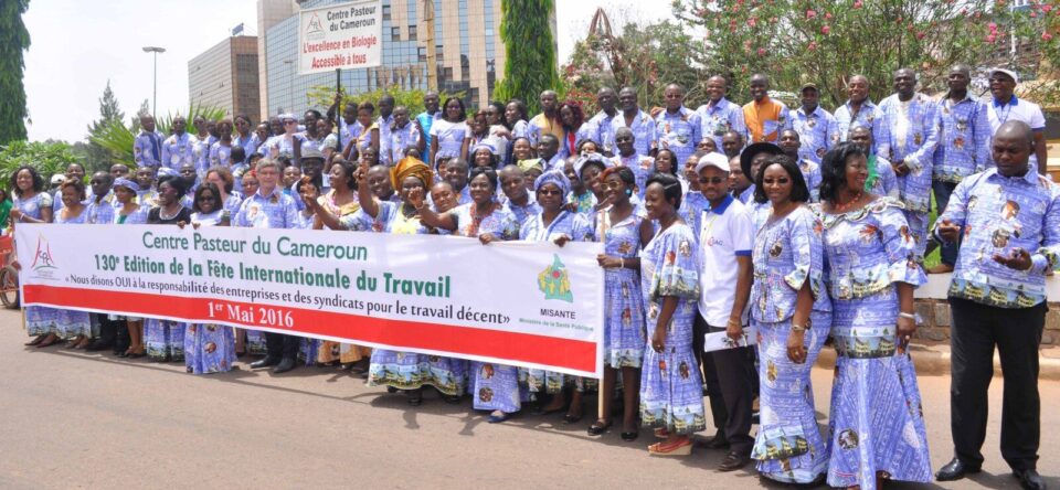 1er MAI AU KAMERUN : LA PARADE DES RÉSIGNÉS